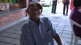 Palu houdt kerstdiner voor seniore burgers