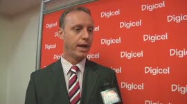 Digicel Suriname pakt sociaal uit in verband met vijfjarig bestaan