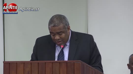 Minister Hoefdraad ging in op autorisatieproces