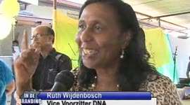 Vice voorzitter Ruth Wijdenbosch op muzikale happening OS Dijkveld