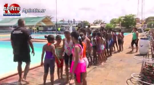 120 leerlingen krijgen zwemonderwijs van zwemverening Neptunes