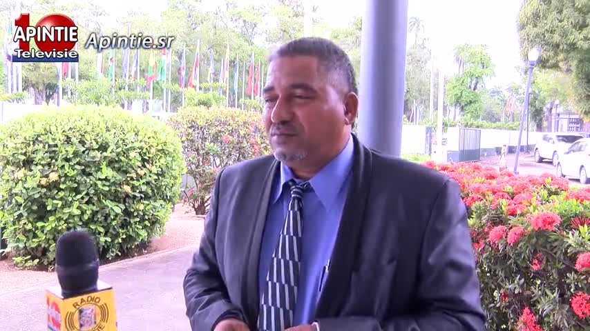 Marlon Budike niet te spreken over politieke handelswijze ministers die bezoek brengen aan Commewijne