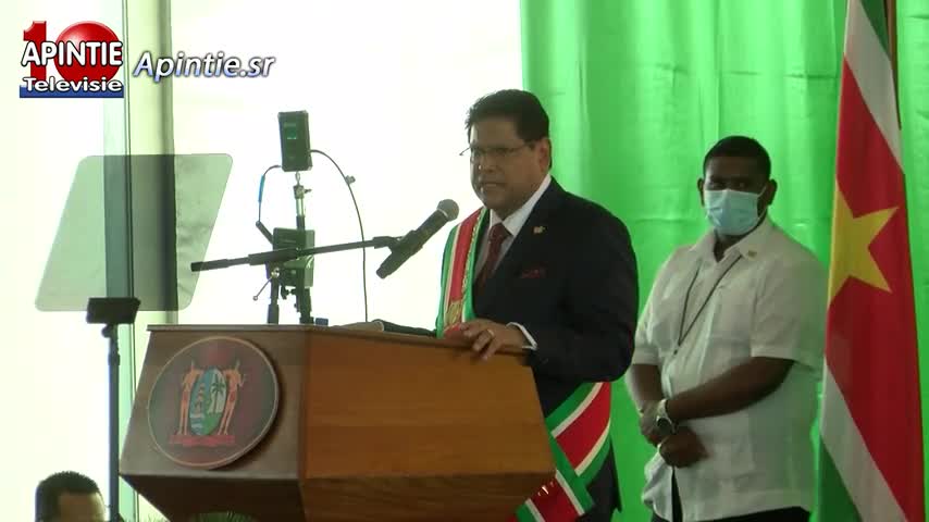 President Santokhi presenteert jaarrede