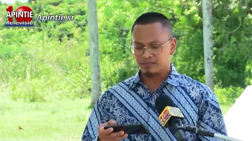 Javanen hebben collectief weinig gepresteerd zegt minister Somohardjo