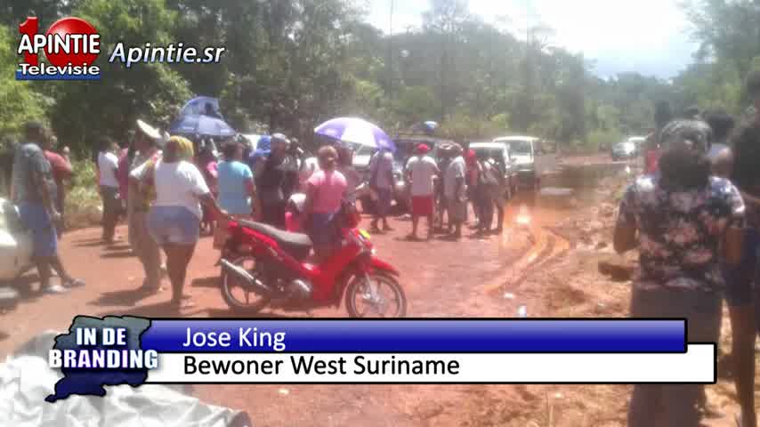 Weg naar West Suriname wederom gebaricadeerd